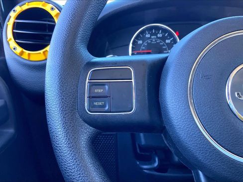 Used 2016 Jeep Wrangler Unlimited Sport image 22