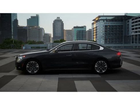 New 2026 BMW 530i image 4