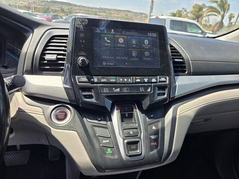 Used 2018 Honda Odyssey EX-L image 19