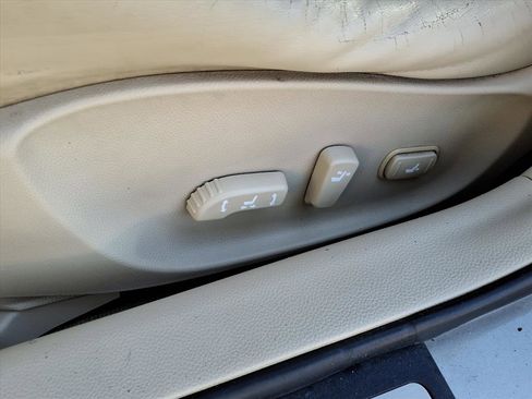 Used 2009 INFINITI G37 x w/ Premium Pkg image 19