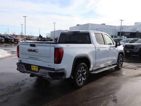 Used 2021 GMC Sierra 1500 SLT w/ SLT Premium Plus Package image 7