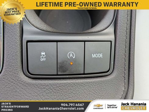 Used 2025 Cadillac XT4 Sport FWD image 25
