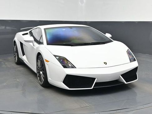 Used 2014 Lamborghini Gallardo LP 550-2 image 21