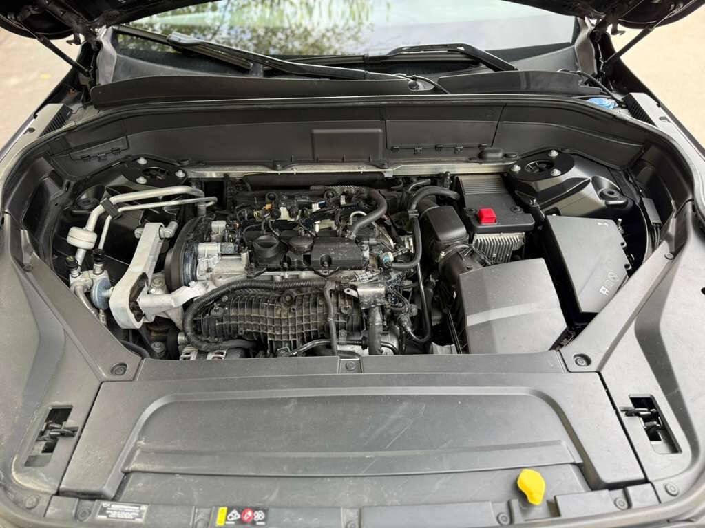 Used 2017 Volvo XC90 T6 Momentum w/ Vision Package AWD/4WD image 24