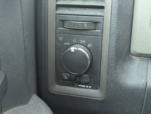 Used 2012 RAM 2500 ST w/ Chrome Appearance Group AWD/4WD image 19