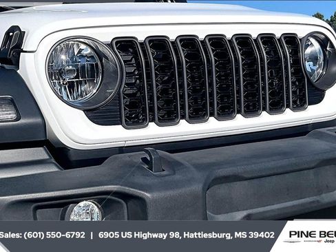 Used 2024 Jeep Wrangler Sport image 21