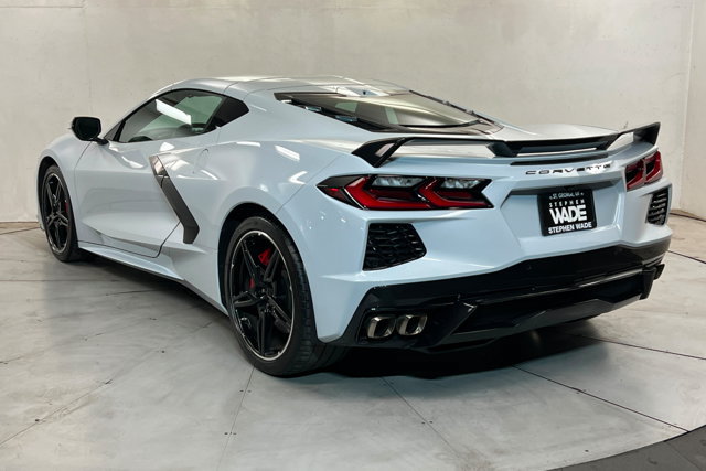Used 2023 Chevrolet Corvette Stingray Preferred Cpe w/ Z51 Performance Package RWD image 3