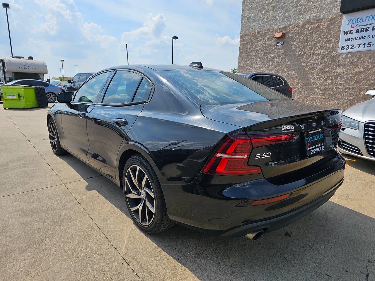 Used 2020 Volvo S60 T5 Momentum FWD image 6