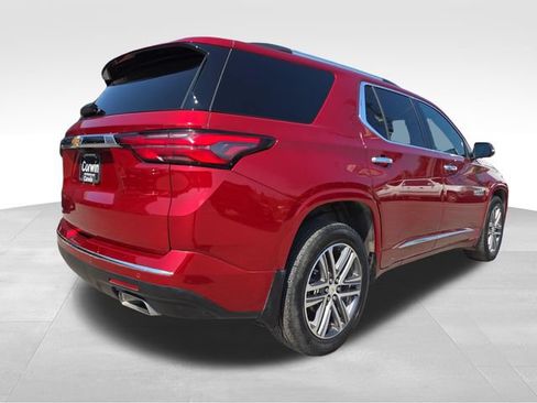 Used 2023 Chevrolet Traverse High Country AWD/4WD image 12