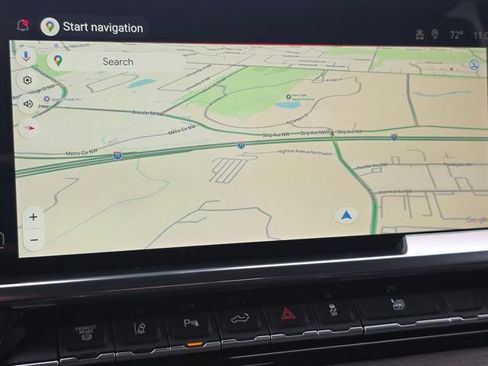 New 2026 GMC Sierra 3500 SLT w/ SLT Convenience Package AWD/4WD image 4