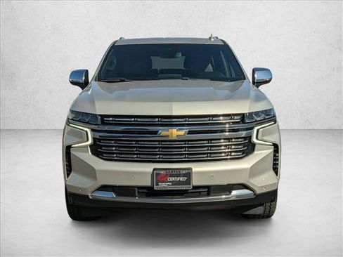 Used 2024 Chevrolet Tahoe Premier AWD/4WD image 2