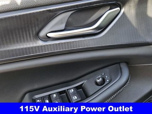 New 2025 Jeep Grand Cherokee Laredo image 25