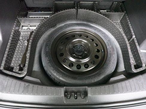 Used 2018 Ford Escape Titanium image 27