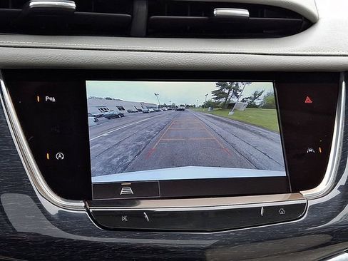 Certified 2024 Cadillac XT6 Premium Luxury AWD/4WD image 23