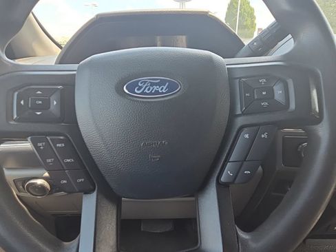 Used 2020 Ford F450 XLT w/ Snow Plow Prep Package AWD/4WD image 15