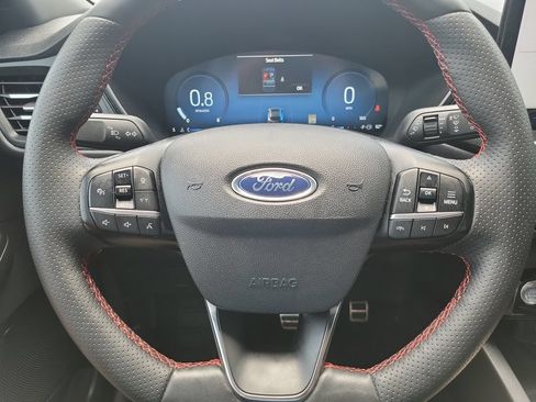 Used 2023 Ford Escape ST-Line Elite w/ Premium Technology Package AWD/4WD image 11