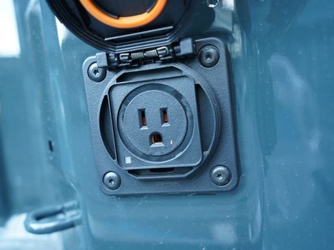 New 2026 Chevrolet Silverado 1500 Custom Trail Boss w/ LPO, Dark Essentials Package image 17