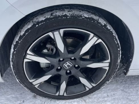 Certified 2025 Honda Civic Sport Touring image 19