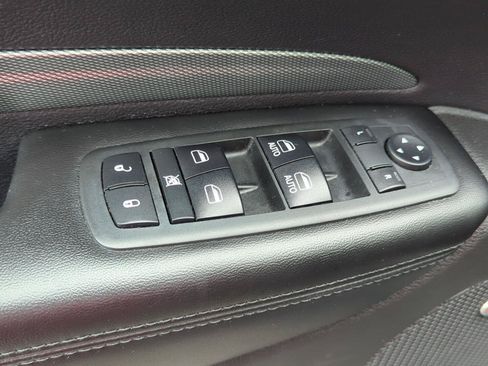 Used 2018 Dodge Durango GT w/ Premium Group AWD/4WD image 14