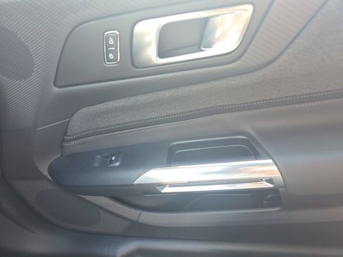Used 2025 Ford Mustang GT RWD image 24