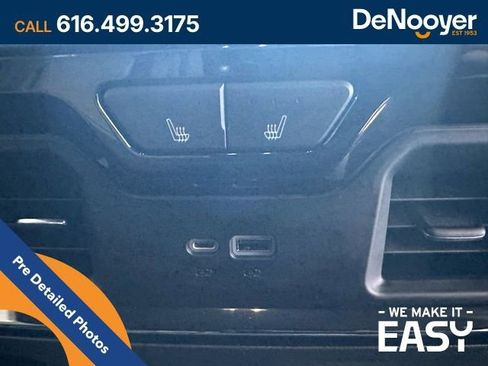 Used 2023 Chevrolet Silverado 1500 ZR2 w/ Technology Package image 27