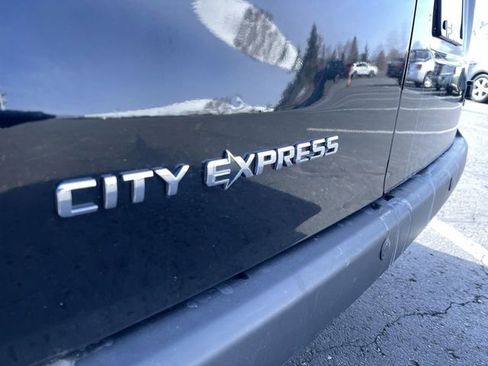 Used 2017 Chevrolet City Express LT w/ Technology Package image 29