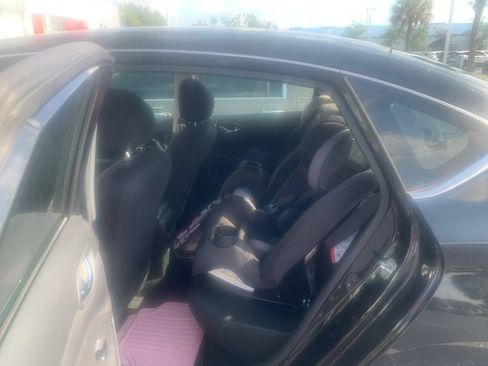 Used 2019 Nissan Sentra S FWD image 3