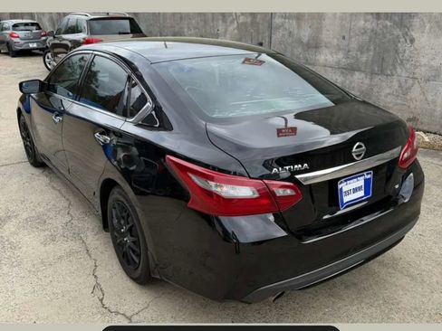 Used 2018 Nissan Altima 2.5 S w/ S Convenience Package image 4