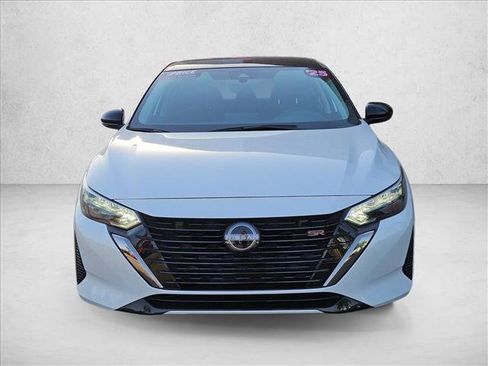 Certified 2025 Nissan Sentra SR image 2