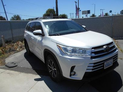 Used 2018 Toyota Highlander XLE