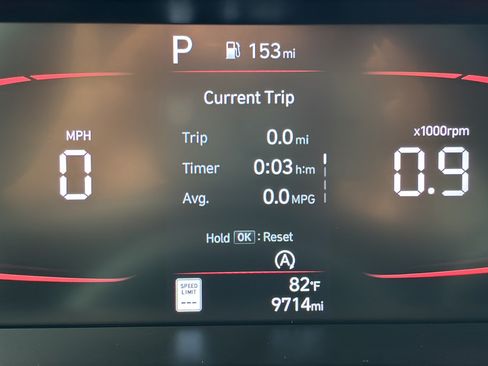 Used 2025 Hyundai Elantra SE FWD image 23
