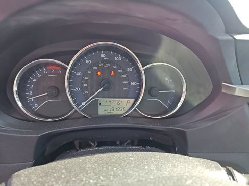 Used 2014 Toyota Corolla LE FWD image 8