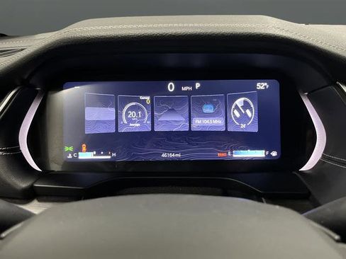 Used 2023 Jeep Grand Cherokee Limited w/ Luxury Tech Group II image 17