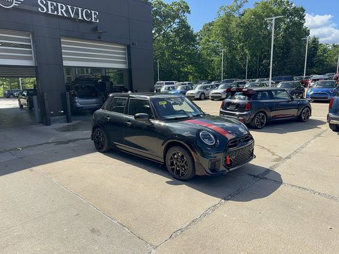New 2026 MINI Cooper S FWD image 2