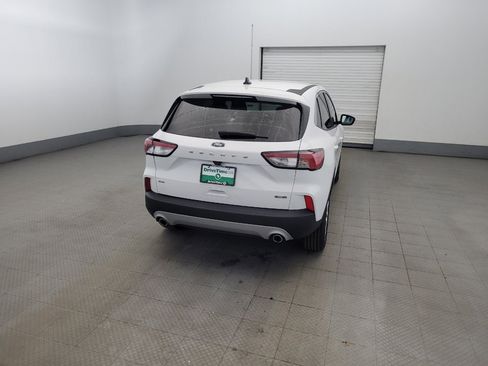 Used 2022 Ford Escape SE AWD/4WD image 7