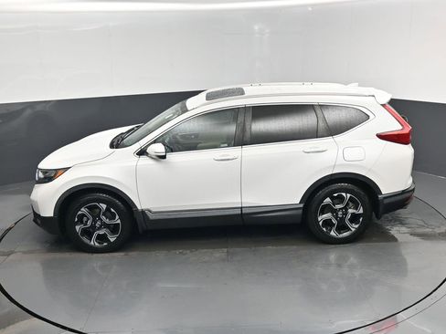 Used 2019 Honda CR-V Touring image 14