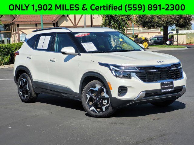 Used 2025 Kia Seltos EX FWD image 2