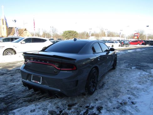 Used 2023 Dodge Charger Scat Pack image 6