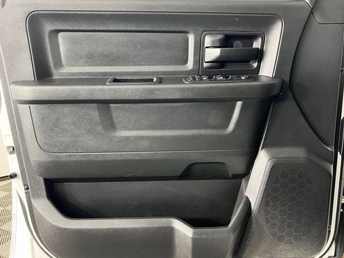 Used 2017 RAM 1500 Express AWD/4WD image 20