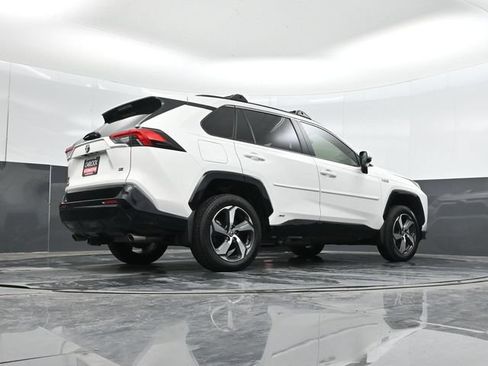Used 2024 Toyota RAV4 SE w/ Weather & Moonroof Package AWD/4WD image 57
