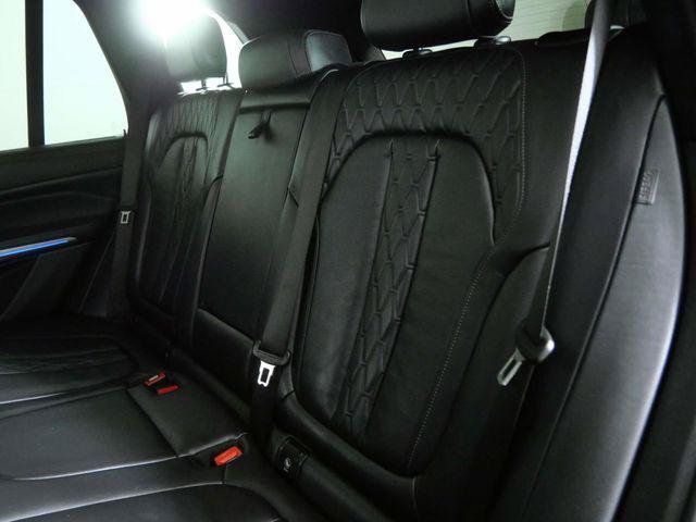 Used 2020 BMW X5 xDrive40i w/ M Sport Package AWD/4WD image 15