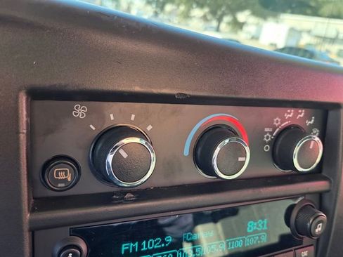 Used 2020 Chevrolet Express 2500 w/ Driver Convenience Package image 24