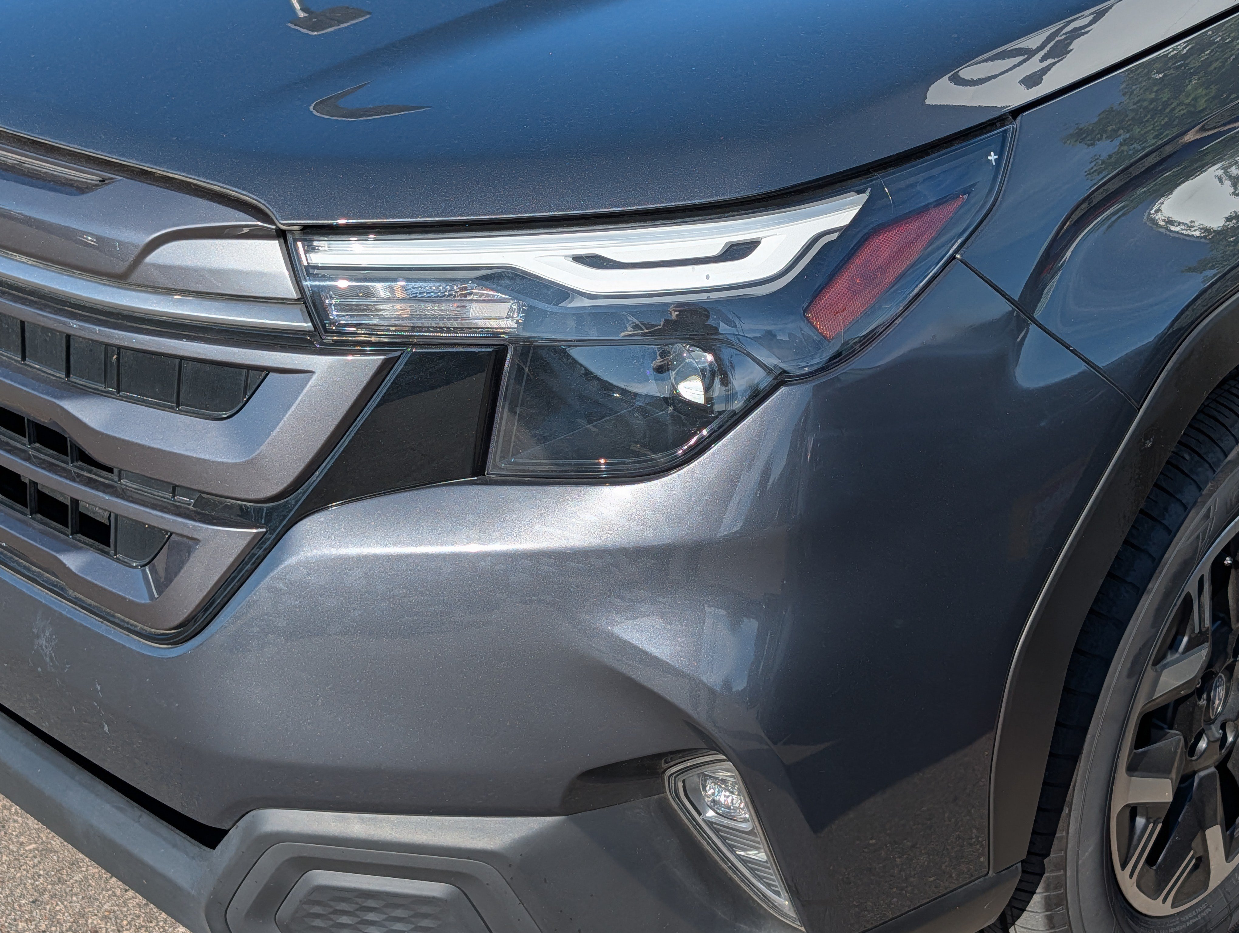 Certified 2025 Subaru Forester Premium AWD/4WD image 16