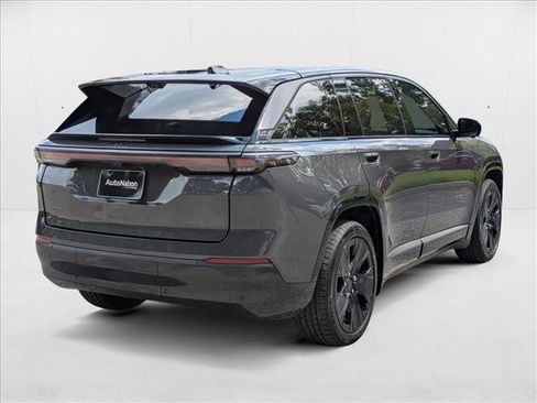 New 2025 Jeep Wagoneer S Launch Edition image 2