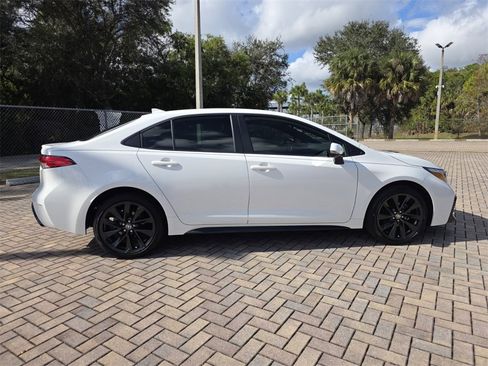 Certified 2025 Toyota Corolla LE image 12