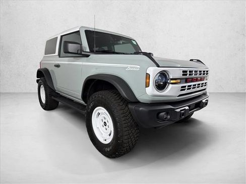 Used 2024 Ford Bronco Heritage Edition AWD/4WD image 1