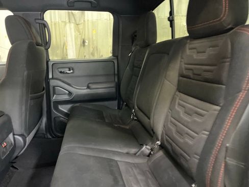 Used 2024 Nissan Frontier PRO-4X AWD/4WD image 25