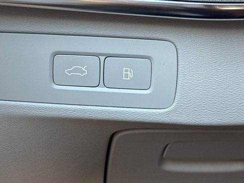 New 2026 Volvo XC90 T8 Ultra AWD/4WD image 32