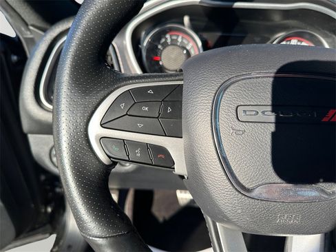 Certified 2018 Dodge Challenger R/T Plus image 21