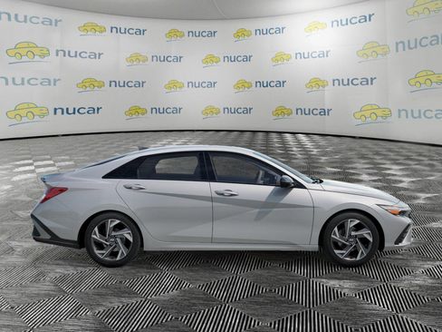 New 2026 Hyundai Elantra SEL Sport Premium FWD image 7